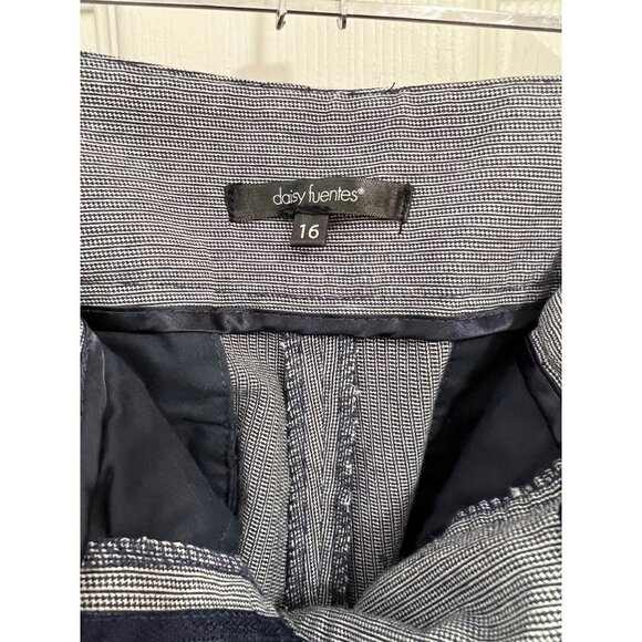 Daisy Fuentes Capri wide leg pants Woman’s size 16 - Picture 3 of 7